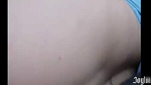 Horny Stepsister Joyliii Sends Nude Photos!