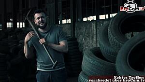 hey, check this deutsche curvy milf in gangbang