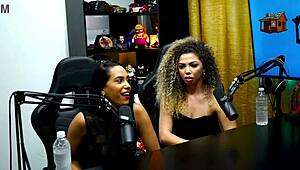 Elas se beijaram no meio do podcast o ruan ficou sem palavras - daniely patricia red