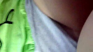 la pillo descansando y me la follo completa