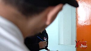 Hombre Desesperado Pide Muñeca Hiper Realista Para Llenarla