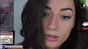 darsy show live on web chat