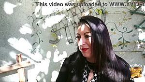 Yvanna une brunette très coquine