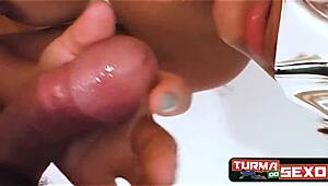 Busty mulata married woman gave delicious frotting to pornstar