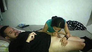 Mi vecina estaba demasiado antojada de una verga y le ofrec� la m�a