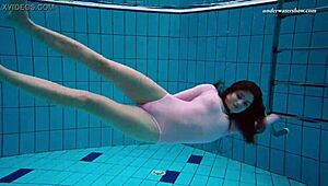 i'm liza bubarek underwater