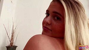 Wisconsin tiff is a hot pawg who likes dirty anal fucking