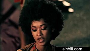 فرعون ينيك أميرة أفريقية مذهلة سكين دايموند