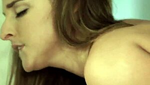 European teen's sensual blowjob and intense pussy penetration