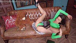 melena maria rya intensely plays with her pussy in the library