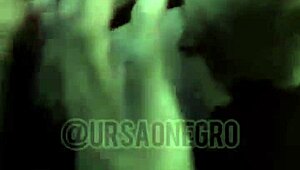 orgia com 3 novinhos hoje eu to guloso - completo no red