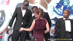 Tweety Valentine BBC gangbang explodes!