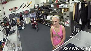 Good Looking Slut Lusts Over Cock in Amateur Video with Blowjob and Fucking