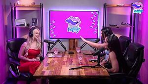 A Giselle Berdnarski Deixou A Monique Bertolini Com Muito Tesão 😍