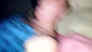 Wowbaby shows off intense moves in a steamy amateur session