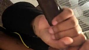 i was suckin my ex's big black monster cock and it was so huge