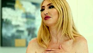 Stepmom Kendra James and Leana Lovings Explore Nudism Together