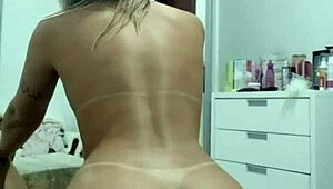 Uma Brincadeira Com Minha Namorada Bruna Carlos De Plug No Cuzinho