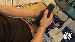 Carol Vega's public encounter with intriguing sounds and voyeur vibes