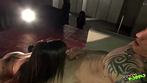 Aris Dark and David Mistral clash outdoors in Oporto