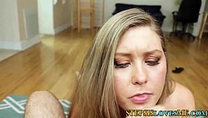 ухх, моята тийн 18+ стъпсистер тъкмо ме погълна цял... опа