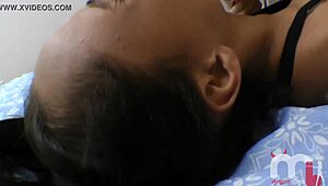 Amateur queen teaches submissive domination with feet 😈👣