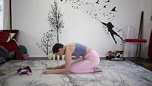 Yoga Lesson 370 with a Sexy Mature Twist