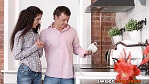 omg, this curly teen got a mouthful of cum after banging! 😍