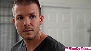 hey, would ya do my chores if i flash my big tits, stepsis leana lovings asks stepbro s31 e1