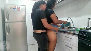 hey, i’m pounding my colombian hermanastra’s ass while she washes dishes. wanna see this homemade action?