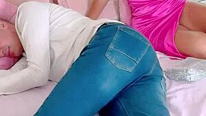 I’m so turned on by my neighbor’s huge cock creaming my pussy!