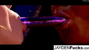 Girl on Girl with Taylor Vixen & Jayden Jaymes!