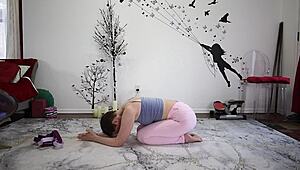 Yoga Lesson 370 with a Sexy Mature Twist