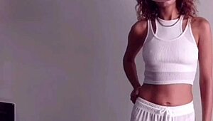 Chica Francesa Flaquita Coge Con Mexicano Gordo Hace Mamada Riqu�sima