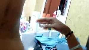 Åh, den store rumpa føles så digg og innbydende