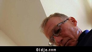 ugh, old business guy fuckin my hot blonde secretary self