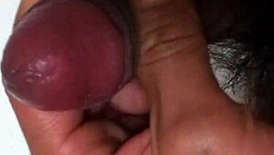 want to see group fucking by hand threesome?