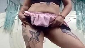 Dana Barzagli's solo show: Tattooed hottie masturbates her big ass