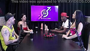 man, the weirdest moment when she shat on his dick, and the strong smell hit her pussy - Jefao Oficial, Karen Oliver, Casal Porra Loka!