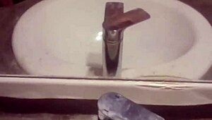 Young Gay Guy Masturbates Intensely In His Room