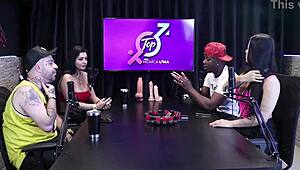 man, the weirdest moment when she shat on his dick, and the strong smell hit her pussy - Jefao Oficial, Karen Oliver, Casal Porra Loka!