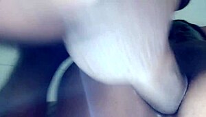 A Enfermeira Safada Visita Paciente em Casa e Não Resiste, Deixando Gozar Dentro com Fanny Ninfeta