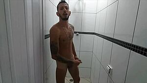 I see Gabriel Victor having bareback orgasm outdoors.