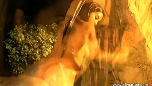 showing off her stunning naked indian beauty