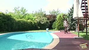 Slutty blonde gets intense anal after pussy eating!