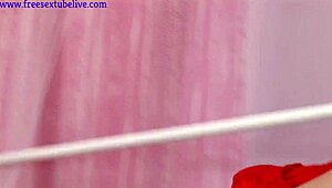 brunette milf fucks her wet pussy with dildo?