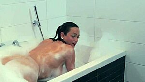 Solo Bathing Shemale, Why Tug Alone in the Tub?