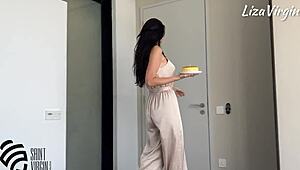 Nevlastní syn dostal první divokou jízdu od macechy jako dárek