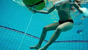 Horny teen 18+ gets naked fast and shows her sexy body