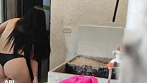 love being home alone with my stepsister, always end up tasting her sweet pussy